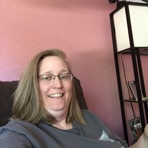 Meet your Posher, Michele